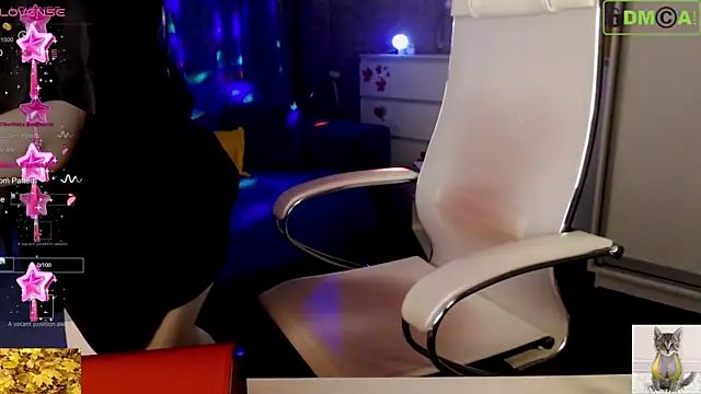 Snapshot of -R0sa-8ella- chatting on 29, 11, 2025 -R0sa-8ella- online show from 29, 11, 2025