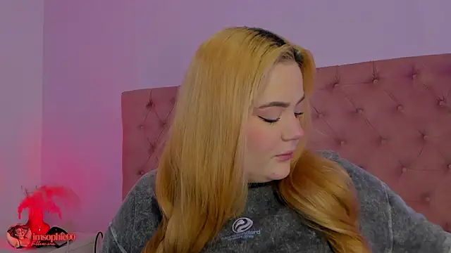 sophiarossee  online show from 25, 3, 2026