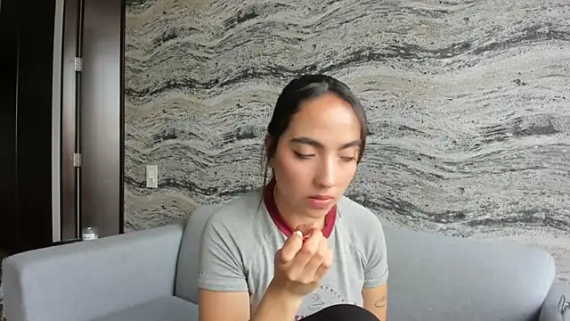 Snapshot of Sophi__a chatting on 7, 11, 2025 Sophi a online show from 7, 11, 2025