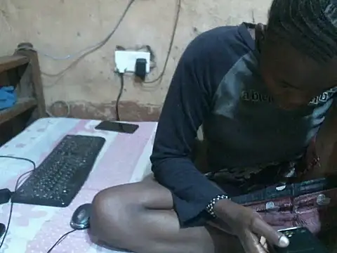 Snapshot of cute_naimah chatting on 19, 6, 2026 cute naimah online show from 19, 6, 2026