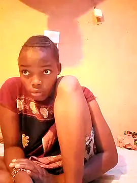 cute naimah online show from 24, 11, 2025