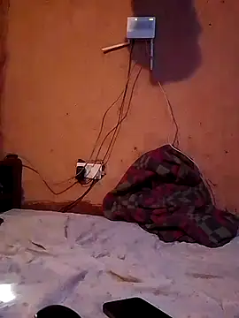 cute naimah online show from 26, 11, 2025