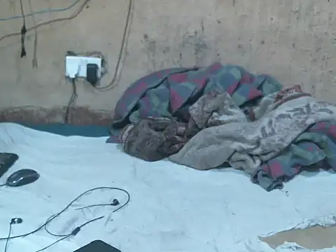 cute naimah online show from 29, 3, 2026