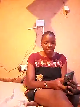 cute naimah online show from 7, 10, 2025