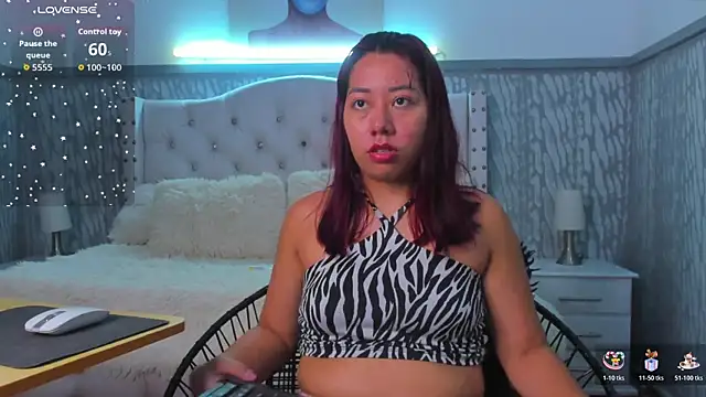 sexylaurita online show from 2, 4, 2026