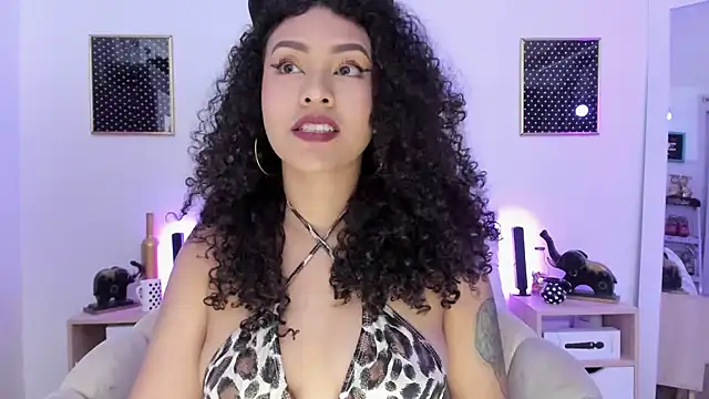 Zoe Gruber online show from 29, 9, 2025
