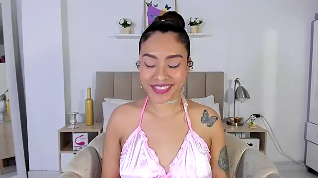 Snapshot of Zoe_Gruber chatting on 15, 5, 2026 Zoe Gruber online show from 15, 5, 2026