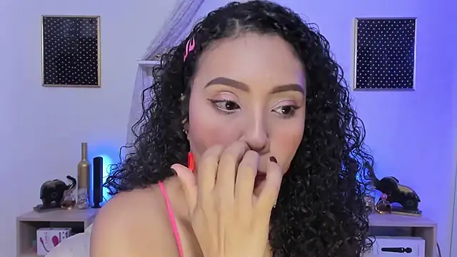 Zoe Gruber online show from 9, 10, 2025