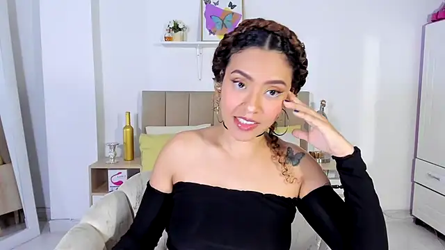 Snapshot of Zoe_Gruber chatting on 23, 4, 2026 Zoe Gruber online show from 23, 4, 2026