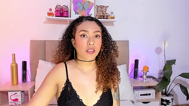 Zoe Gruber online show from 15, 1, 2026