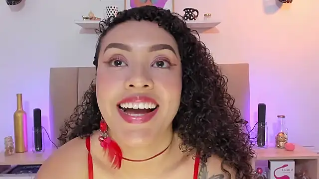 Zoe Gruber online show from 26, 10, 2025