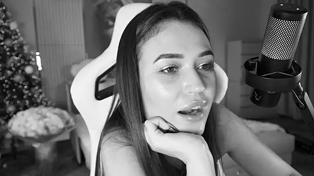 Snapshot of Adel_chocolate_ chatting on 7, 1, 2026 Adel chocolate online show from 7, 1, 2026