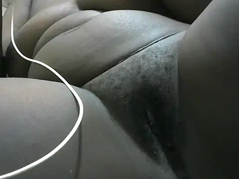 laurawicky online show from 16, 10, 2025