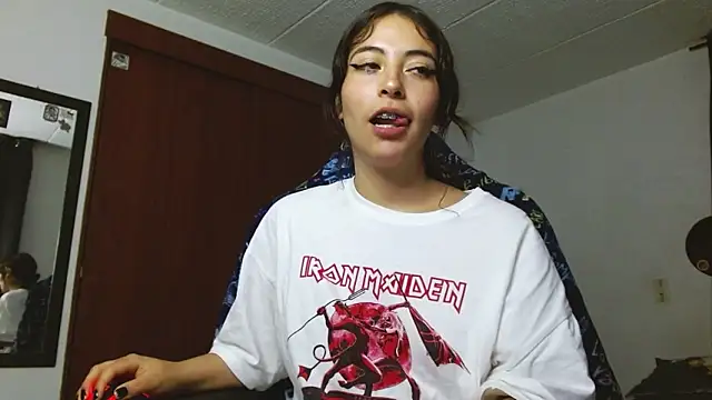 liisaxxx online show from 8, 2, 2026