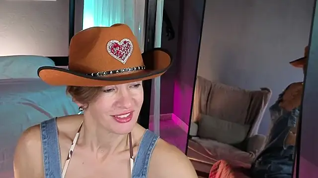 Dorothy Meyer online show from 1, 10, 2025