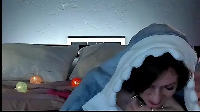 Dorothy Meyer online show from 6, 11, 2025