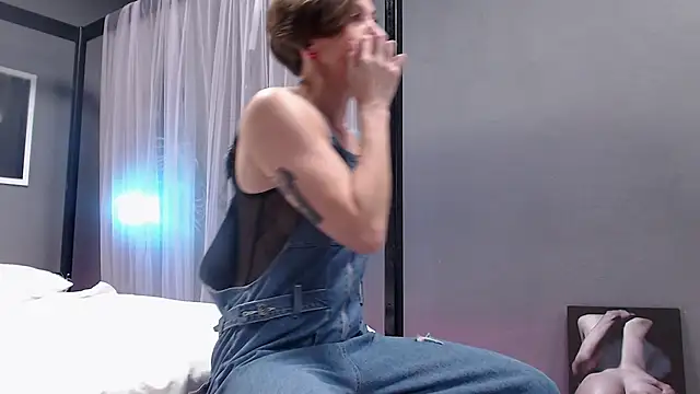 Dorothy Meyer online show from 29, 11, 2025