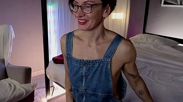 Dorothy Meyer online show from 14, 10, 2025