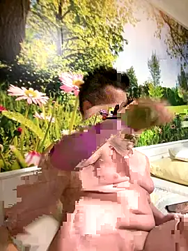 Snapshot of Bastilein1985 chatting on 2, 12, 2025 Bastilein1985 online show from 2, 12, 2025