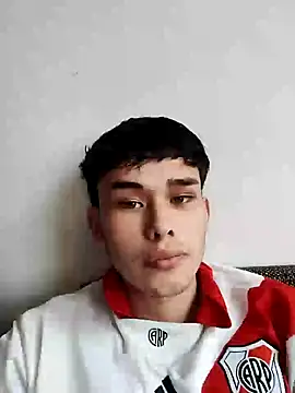 Snapshot of cristof_2000 chatting on 16, 1, 2025 cristof 2000 online show from 16, 1, 2025