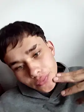 Snapshot of cristof_2000 chatting on 25, 3, 2026 cristof 2000 online show from 25, 3, 2026