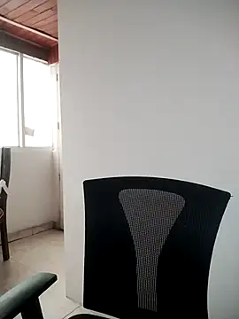 Snapshot of cristof_2000 chatting on 16, 12, 2025 cristof 2000 online show from 16, 12, 2025