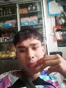 Snapshot of cristof_2000 chatting on 3, 2, 2026 cristof 2000 online show from 3, 2, 2026