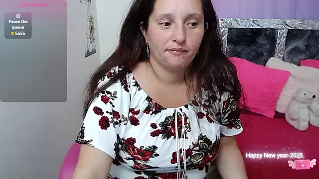 CristialJones  online show from 30, 1, 2025