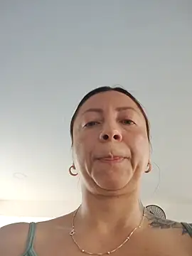 malusexy33 online show from 17, 9, 2025