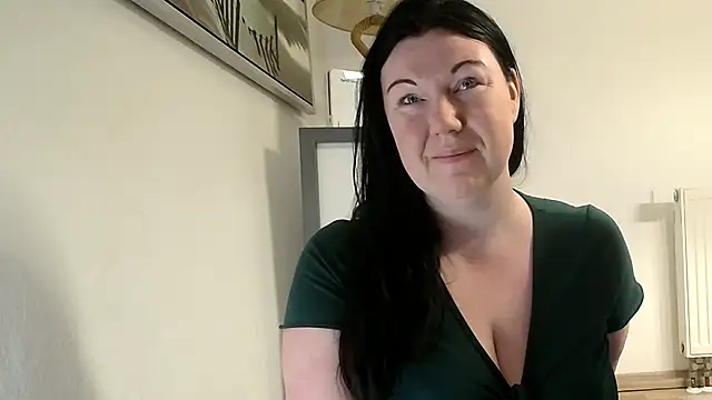 p6w official online show from 21, 4, 2026