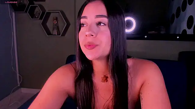 Snapshot of Sussy_Bell01 chatting on 10, 2, 2025 Sussy Bell01 online show from 10, 2, 2025