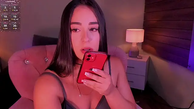 Snapshot of Sussy_Bell01 chatting on 14, 3, 2025 Sussy Bell01 online show from 14, 3, 2025