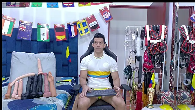 JoseRumbero26 online show from 12, 6, 2026
