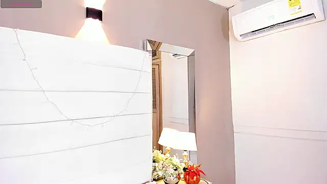 Snapshot of Lilly_2809_ chatting on 10, 10, 2025 Lilly 2809 online show from 10, 10, 2025