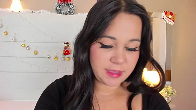 Lilly 2809  online show from 5, 12, 2025