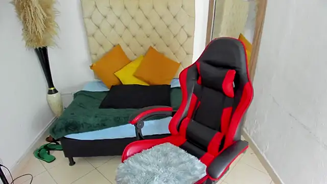 helena copper  online show from 7, 4, 2026