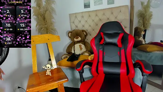 helena copper  online show from 6, 1, 2026