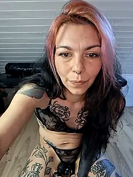 SophiaBlackfoxx online show from 15, 2, 2026
