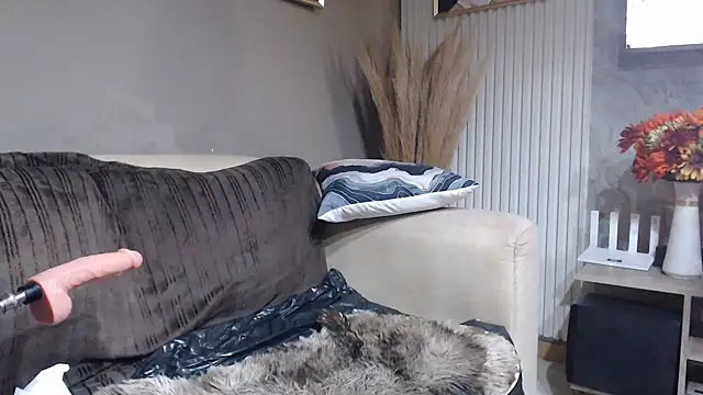 ThickyMinajxx online show from 28, 11, 2025