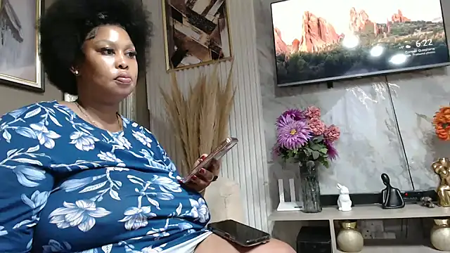 ThickyMinajxx online show from 24, 3, 2026