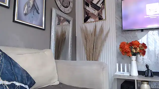 ThickyMinajxx online show from 1, 3, 2026