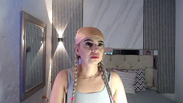 ashley  tylor online show from 4, 2, 2026