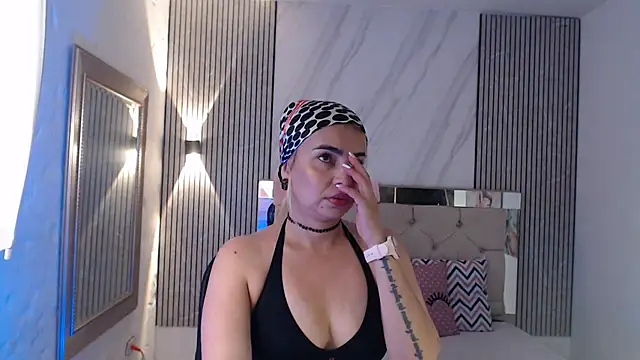ashley  tylor online show from 19, 6, 2026