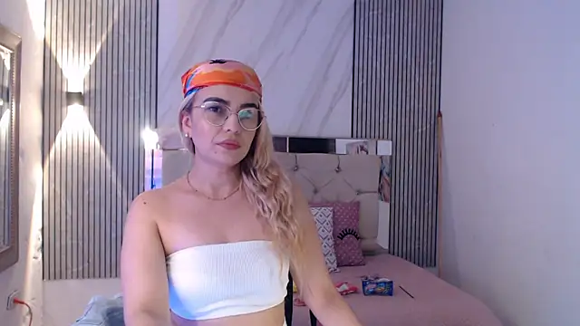 ashley  tylor online show from 29, 3, 2026