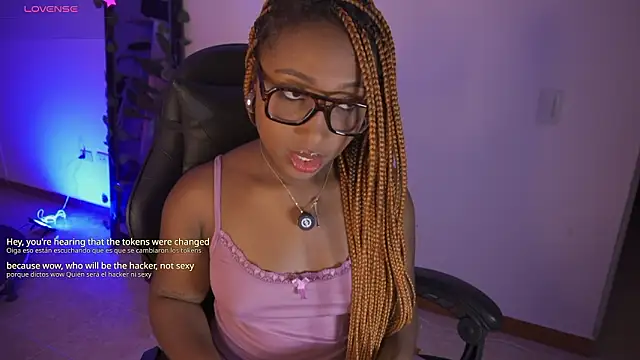 EmmaSanzz  online show from 19, 3, 2026