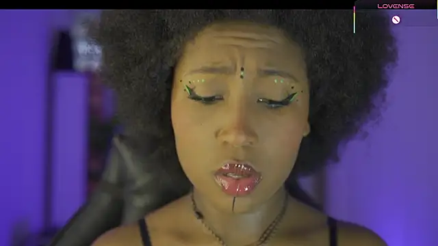 EmmaSanzz  online show from 23, 2, 2026