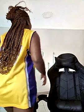 EmmaSanzz  online show from 14, 12, 2025