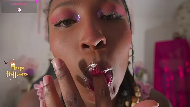 EmmaSanzz  online show from 2, 11, 2025