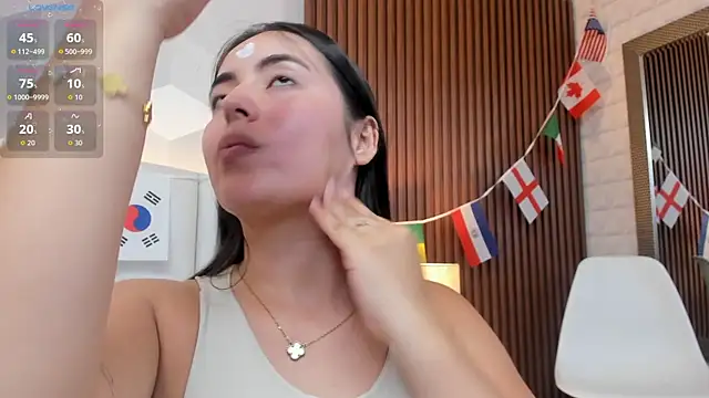 Julietasantos   online show from 6, 7, 2026