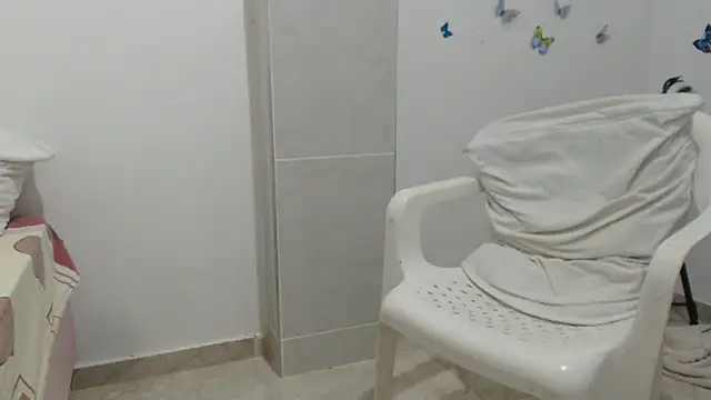 Snapshot of madonna101 chatting on 10, 11, 2025 madonna101 online show from 10, 11, 2025